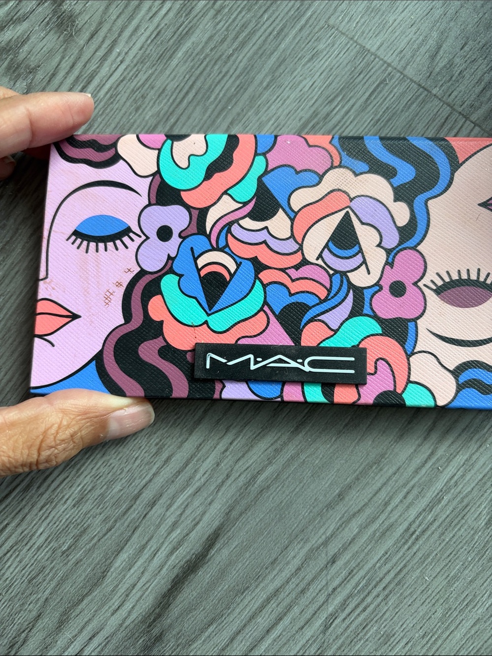 MAC Cosmetics Colorful Floral Compact Case - Pink, Teal & Blue